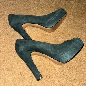 Nine West Dark Green Suede Heels, Size 8M